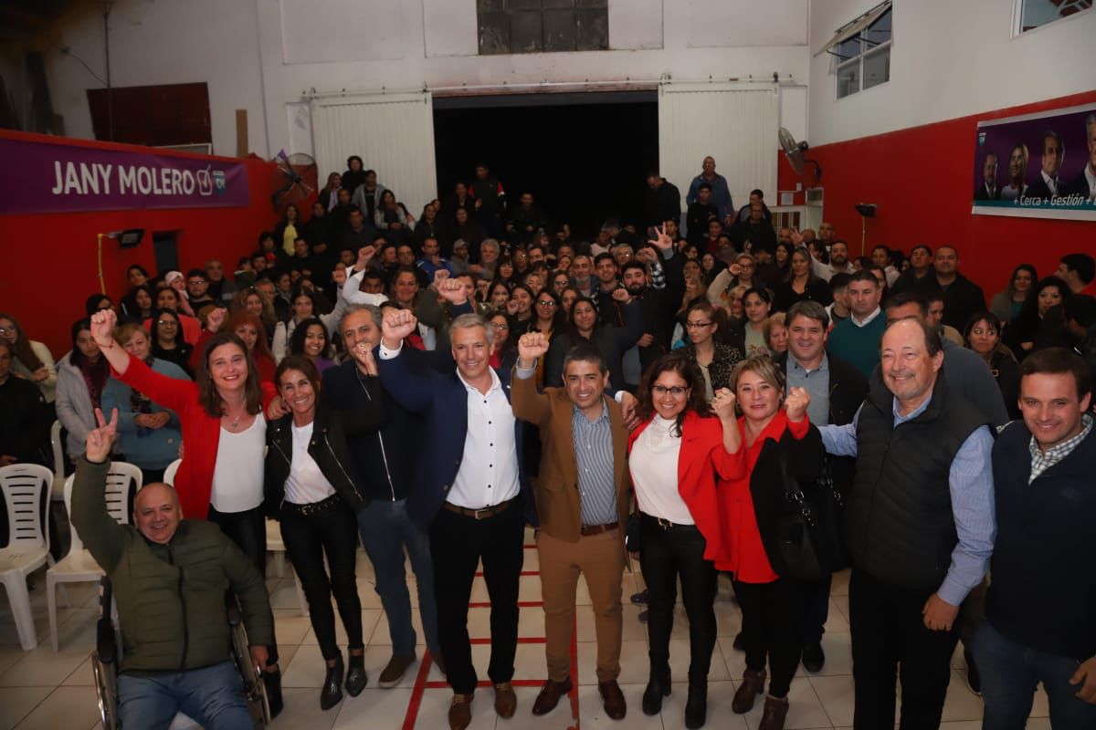 Con gran concurrencia se realizó el cierre de campaña del candidato por Cambia Mendoza, Alejandro Jany Molero