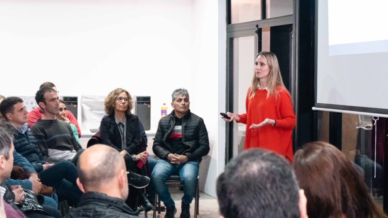 Ugacoop fue sede de la capacitación sobre Introducción a la economía del conocimiento