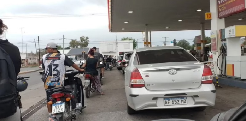 Combustibles: tras la advertencia del gobierno a las petroleras, cómo sigue la situación en las estaciones de servicio