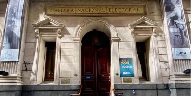 Grave: militantes de La Libertad Avanza convocan a rodear la Cámara Electoral