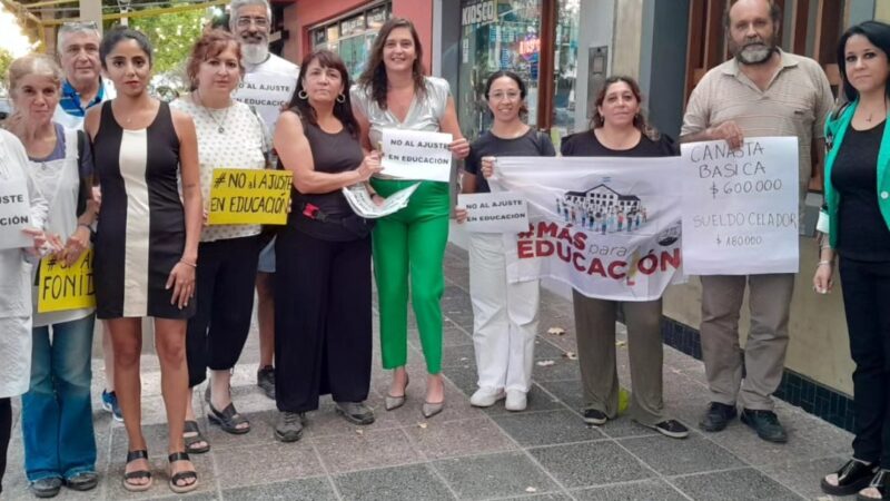 Docentes elevaron un petitorio al intendente Alejandro Molero