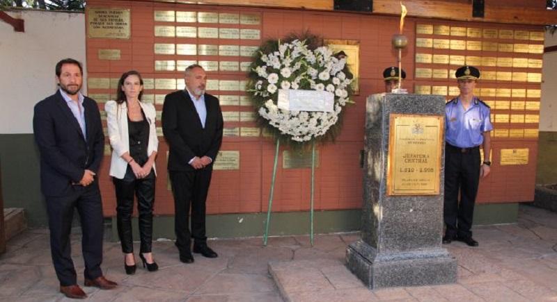 Mendoza conmemoró a sus policías caídos en cumplimiento del deber