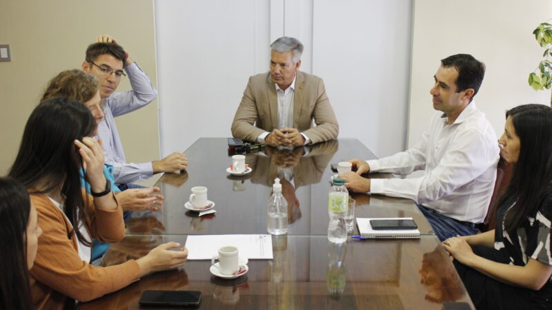 Promocionan carreras de la UNCuyo en Alvear