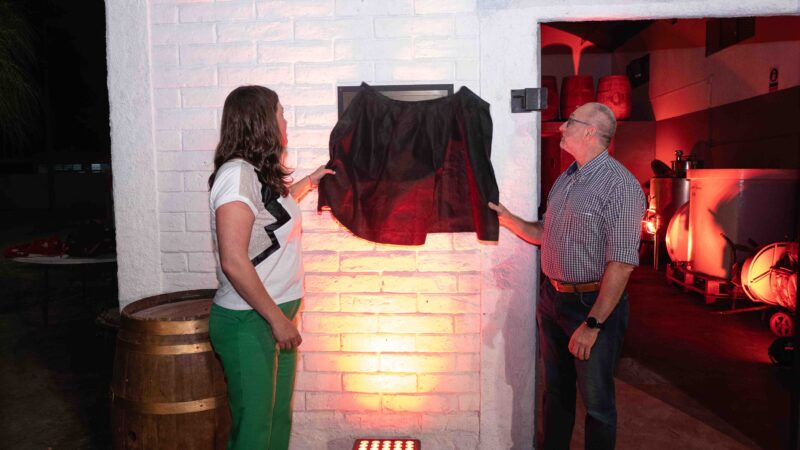 La Escuela de Agricultura presentó su nuevo vino