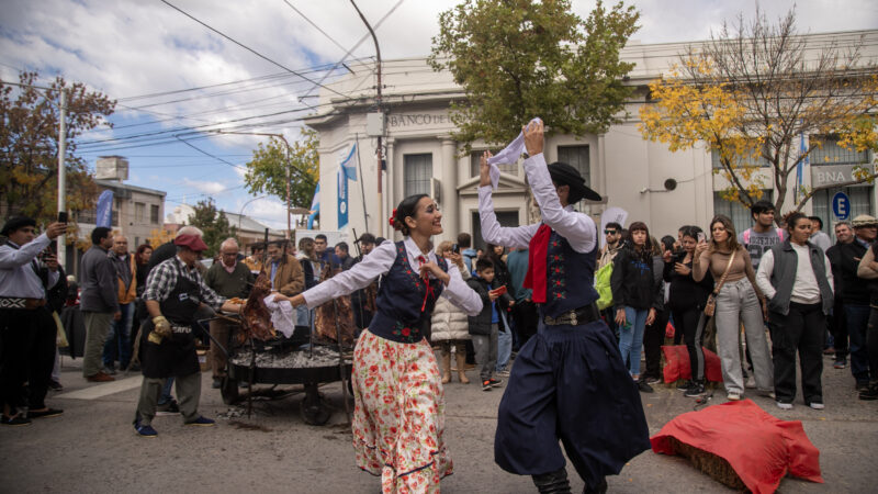 Molero elogió la fiesta de la ganadería: “Los alvearenses sabemos que tenemos una de las fiestas más lindas de la Argentina”