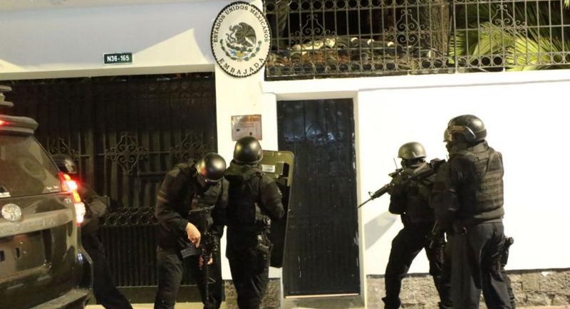 México rompe relaciones con Ecuador tras el operativo policial en su embajada en Quito para capturar al exvicepresidente Glas