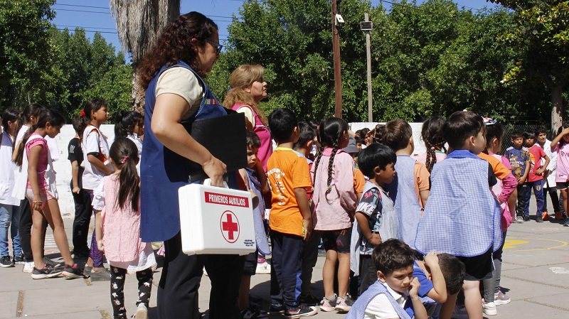 La Escuela “Alas Argentinas”, realizó el último simulacro de sismo del año