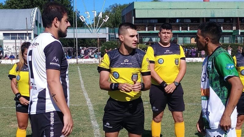Sin vencedores ni vencidos, Ferro 1 – Pacífico 1