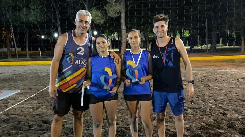 Torneo de Beach Vóley Sub-14 en el Polideportivo Municipal