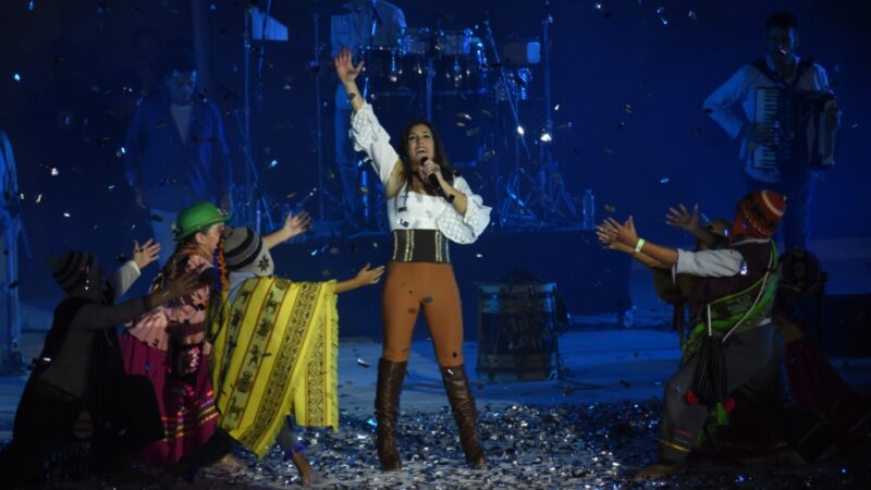 Mendoza coronó la segunda y última noche de la Fiesta Nacional de la Vendimia
