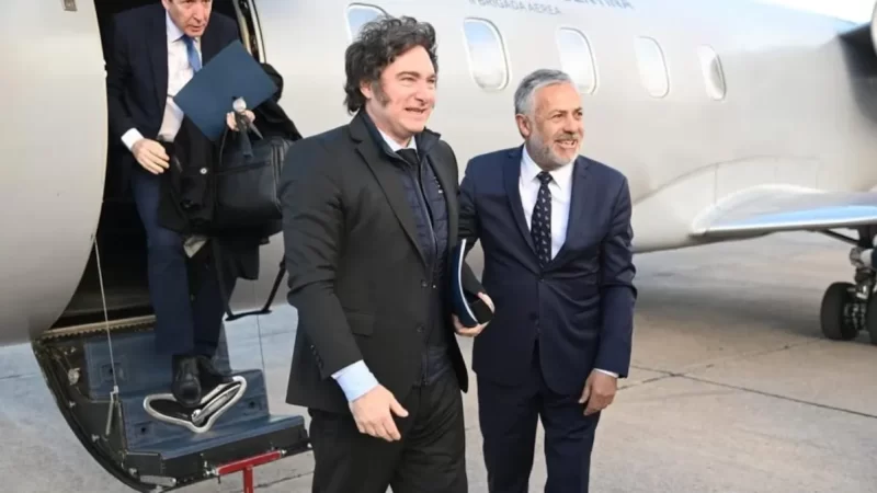Javier Milei no viajará a Mendoza por el trágico temporal en Bahía Blanca