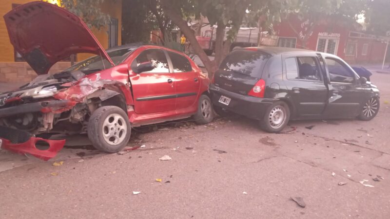El alcohol al volante, nuevo choque con lesionados