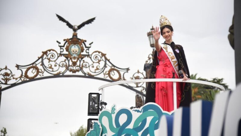 Sofía Perfumo y un desfile brillante en el Carrusel de la Fiesta Nacional de la Vendimia