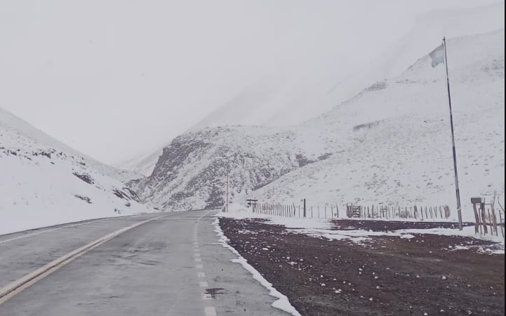 Todo nevado: la tremenda postal que dejó el amanecer en Malargüe