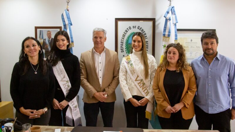 Reina y Virreina Nacional de la Vendimia visitan General Alvear