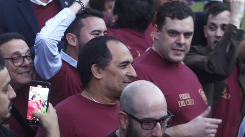 Dalma cruzó al Gordo Dan por poner que Maradona es Milei: “¿Qué hacés? Sacá eso ya”