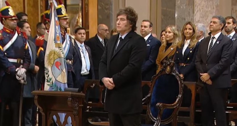 Fuerte mensaje de García Cuerva frente a Javier Milei en el Tedeum: “No se construye desde la guerra entre nosotros”