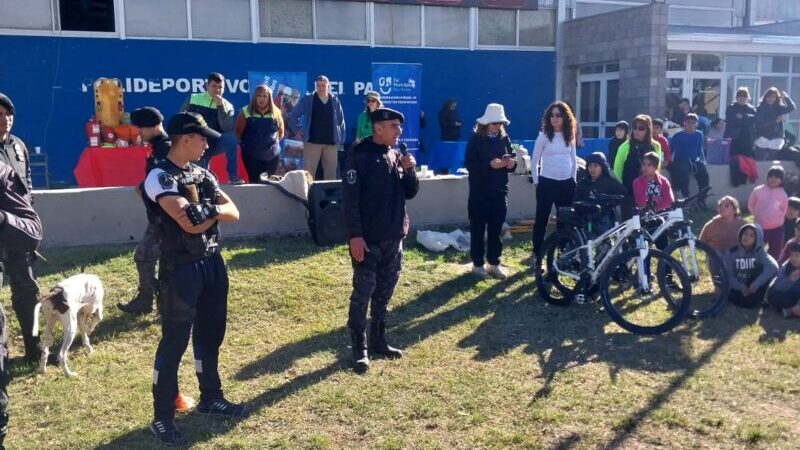 Más de 200 alumnos en una jornada educativa con la Policía de Mendoza en General Alvear