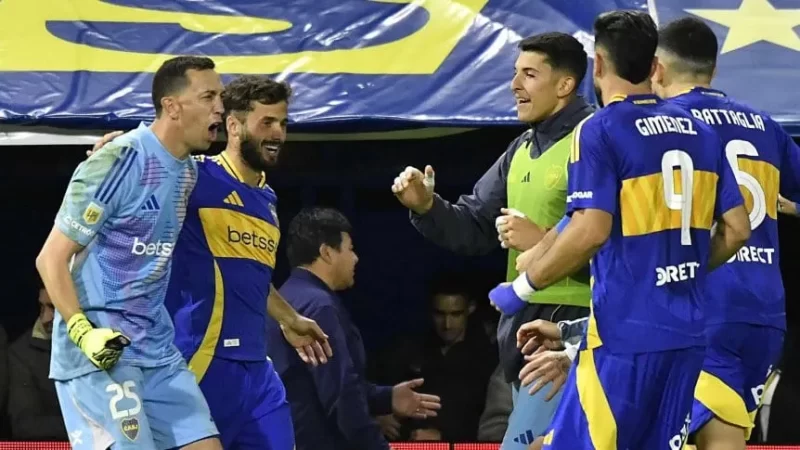 Un Boca reprobado por su gente se salvó del papelón ante Lanús