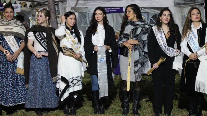 La Fiesta Nacional de la Ganadería inauguró el “Paseo de las Embajadoras