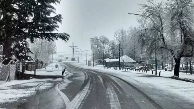 ¿Otra vez nieve en Mendoza? Esto dicen los meteorólogos locales a horas del frío polar