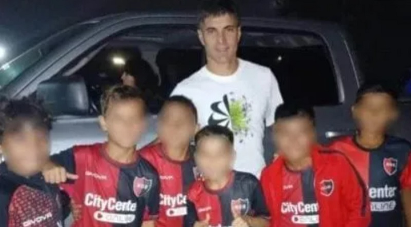 Escándalo: Newell’s sancionó a chicos de 9 años por sacarse una foto con Malcorra