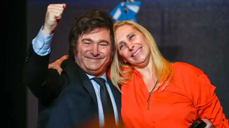 Financial Times y The Wall Street Journal apuntan a Karina Milei por la crisis en el Gobierno