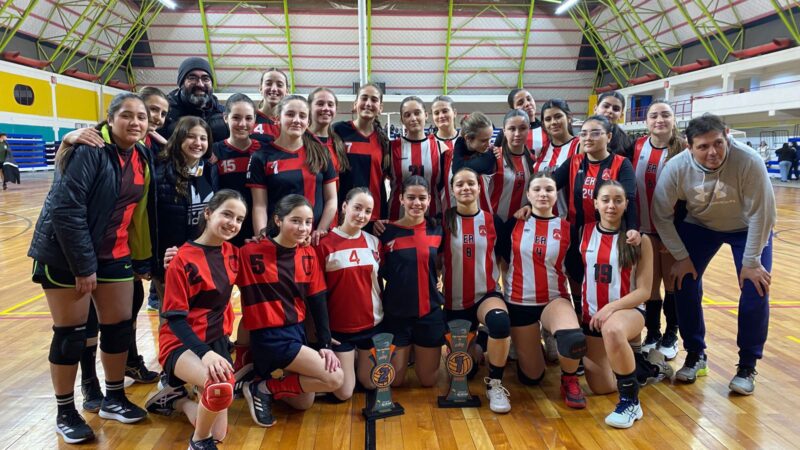 La Escuela de Agricultura campeón en Sub 16 femenino y masculino, hoy más finales