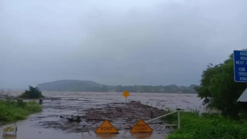 Ya son 24 los muertos por la inundación en Texas Hill Country: aún buscan a niñas desaparecidas en un campamento