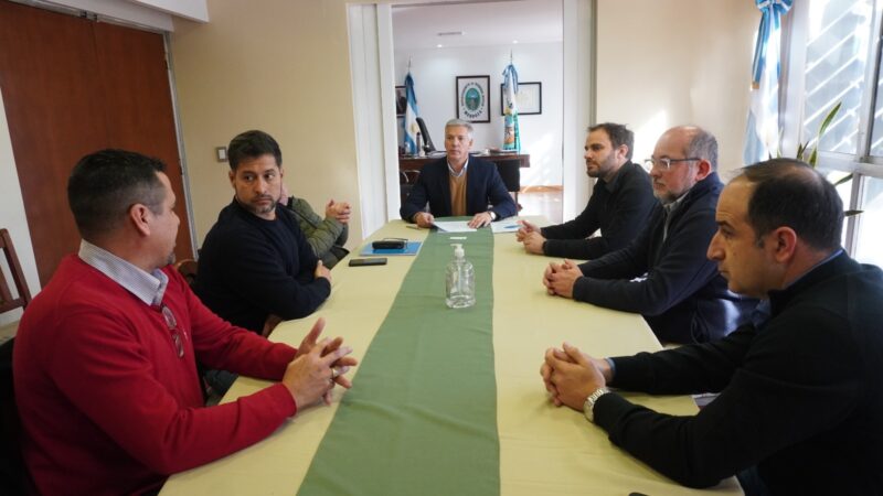 La Municipalidad de General Alvear y COVIAR firmaron un convenio para fortalecer la vitivinicultura