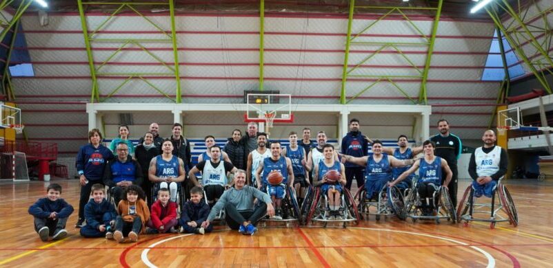 La Selección Argentina de Básquet Adaptado entrena en General Alvear