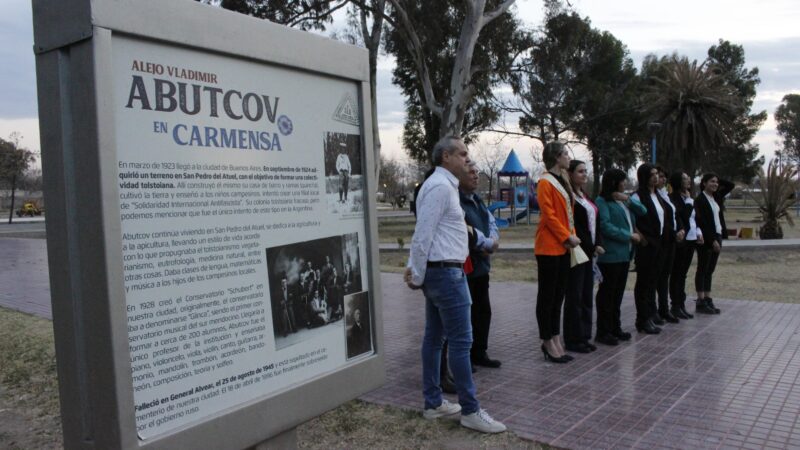 Inauguran la Sala “Alejo Abutcov” en el Museo Juan Bautista Vairoleto de Carmensa