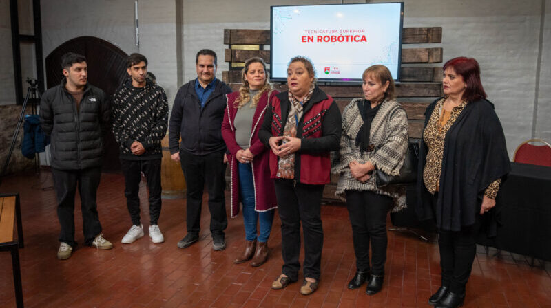 Robótica y Finanzas: dos nuevas propuestas educativas para el mundo laboral actual