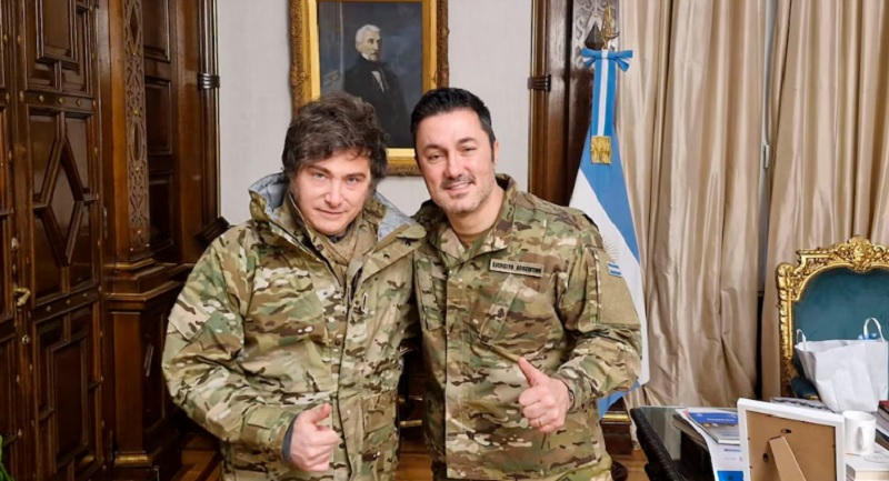 Milei se mostró con Petri tras la confirmación de su candidatura en Mendoza