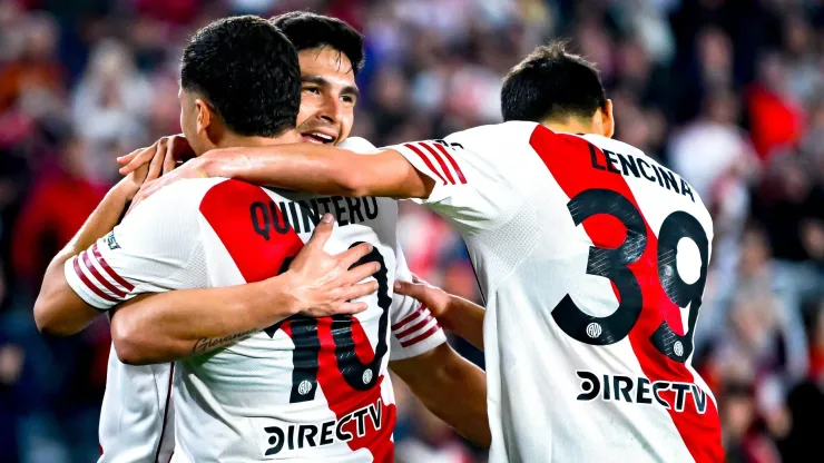 River se impuso ante San Martín (SJ) y volvió a la cima de la Zona B