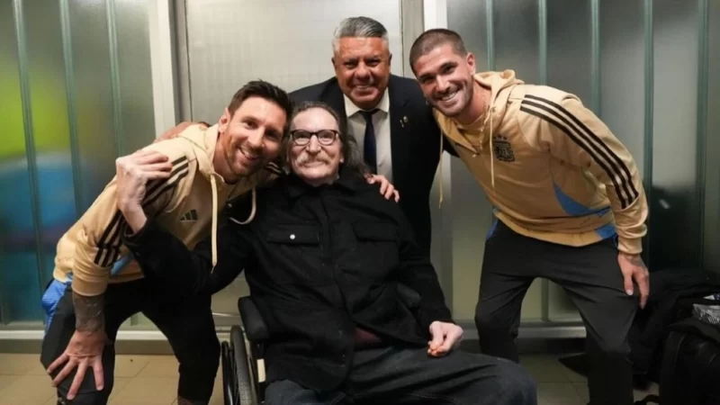 El encuentro de dos leyendas: la foto de Messi y Charly García que se hizo viral