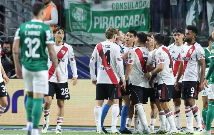 River eliminado con un polémico arbitraje ante Palmeiras