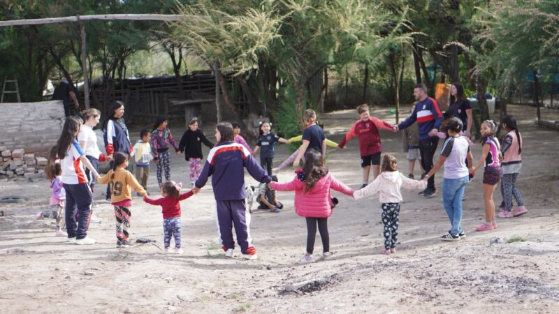 Forestación y trabajo comunitario en el Merendero “Las Manitos”