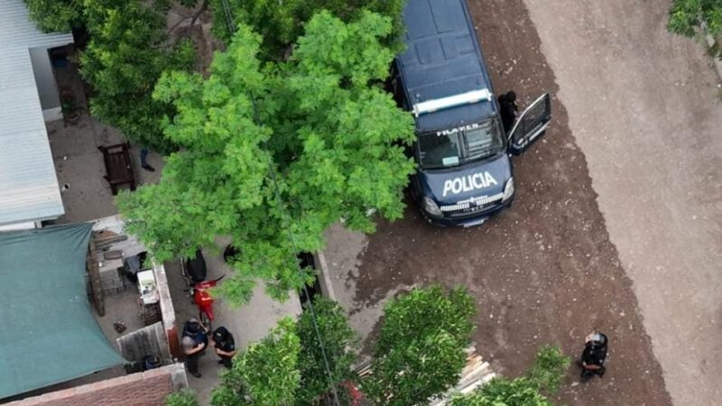 Con apoyo de drones, la Policía desactivó un nuevo punto de venta de drogas en General Alvear