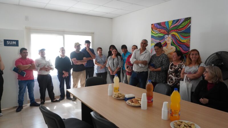 Quince familias de Carmensa avanzan en la regularización de sus escrituras