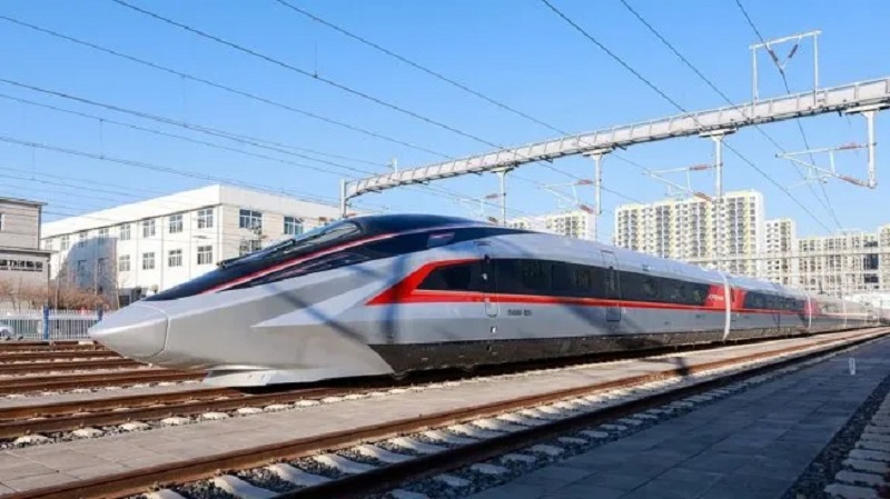 El “Dragón de nieve”, el impresionante tren bala que inauguró China para impulsar el turismo de esquí