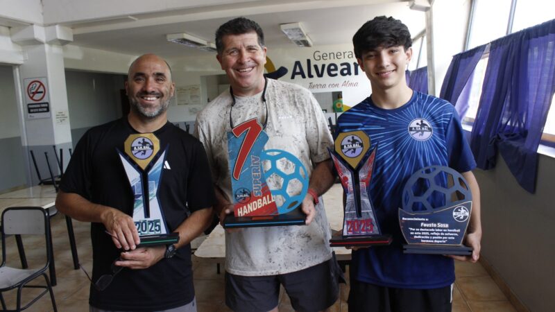 Selección alvearense “súper campeona” de handball en el sur