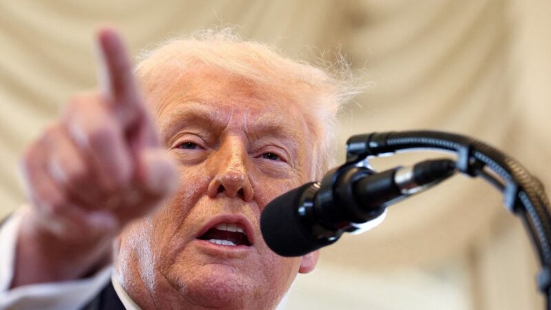 Ahora Trump anunció que aumentará los nuevos aranceles globales de EEUU de 10 a 15%