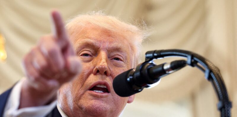 Ahora Trump anunció que aumentará los nuevos aranceles globales de EEUU de 10 a 15%