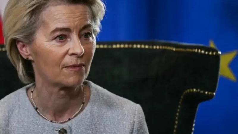 Ursula von der Leyen afirmó que la UE actuará de manera “firme, unida y proporcional” ante presiones de Trump por Groenlandia