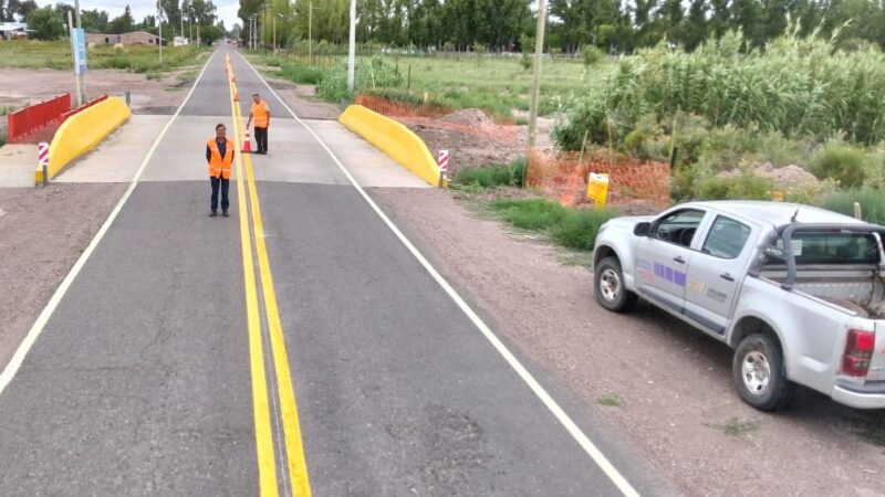 Vialidad Mendoza finalizó la demarcación del puente de carga pesada de Alvear