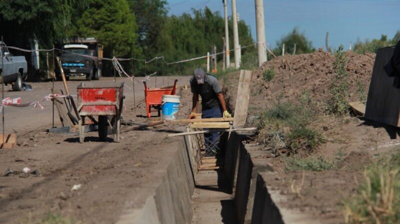 Urbanización en el Barrio “El Desvío”