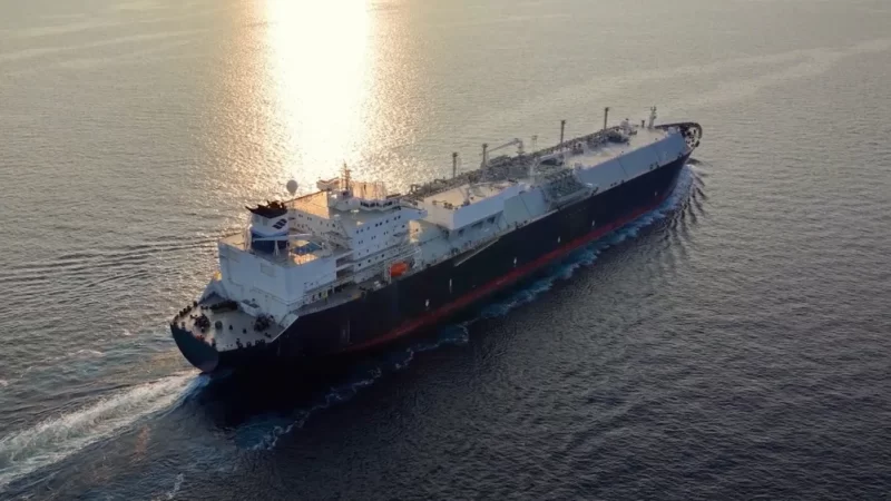 YPF, Eni y XRG firmaron el acuerdo para avanzar con el proyecto de GNL en la Argentina