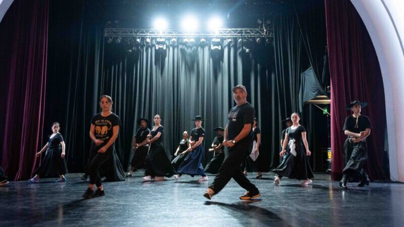 Convocatoria al Ballet Municipal de Danzas Folclóricas