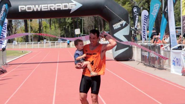 Matías Pérez el dueño del Pentatuel, en damas, Monica Rugoso se adjudicó la competencia